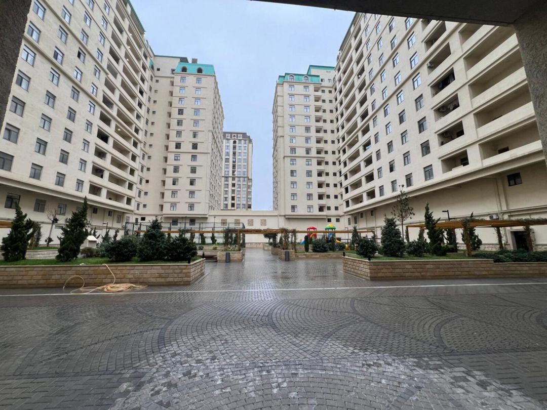 Satılır 4 otaqlı yeni tikili 175 m² — Mənzil, Bakı (3)