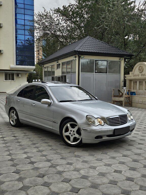Mercedes C 320, 3.2 L, 2001 il, 265 000 km — Avtomobillər, Sumqayıt (2)