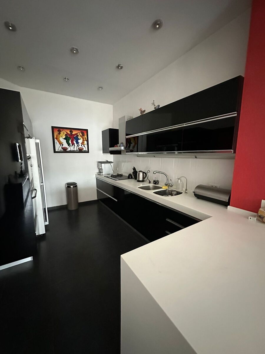 İcarəyə verilir 4 otaqlı yeni tikili 260 m² — Mənzil, Bakı (2)