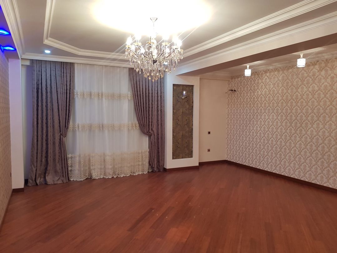 Satılır 3 otaqlı yeni tikili 156 m² — Mənzil, Bakı (6)