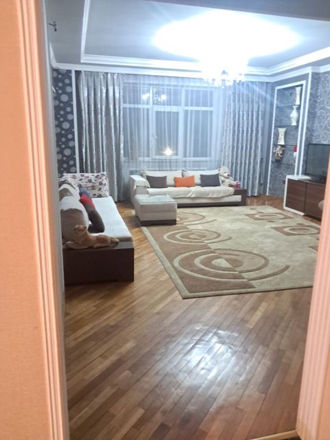 Satılır 3 otaqlı yeni tikili 120 m² — Bakı