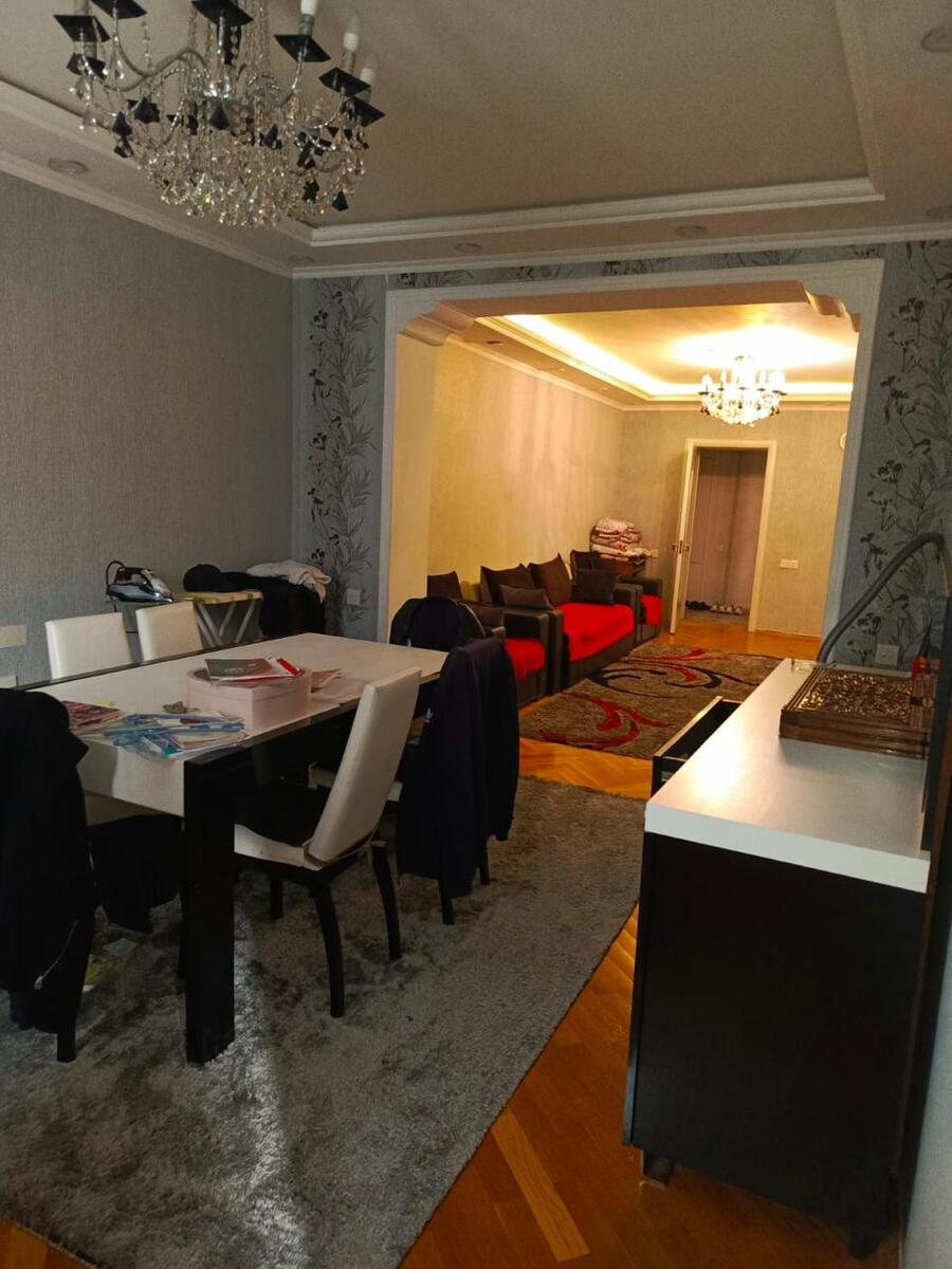 Satılır 3 otaqlı köhnə tikili 100 m² — Mənzil, Bakı (9)