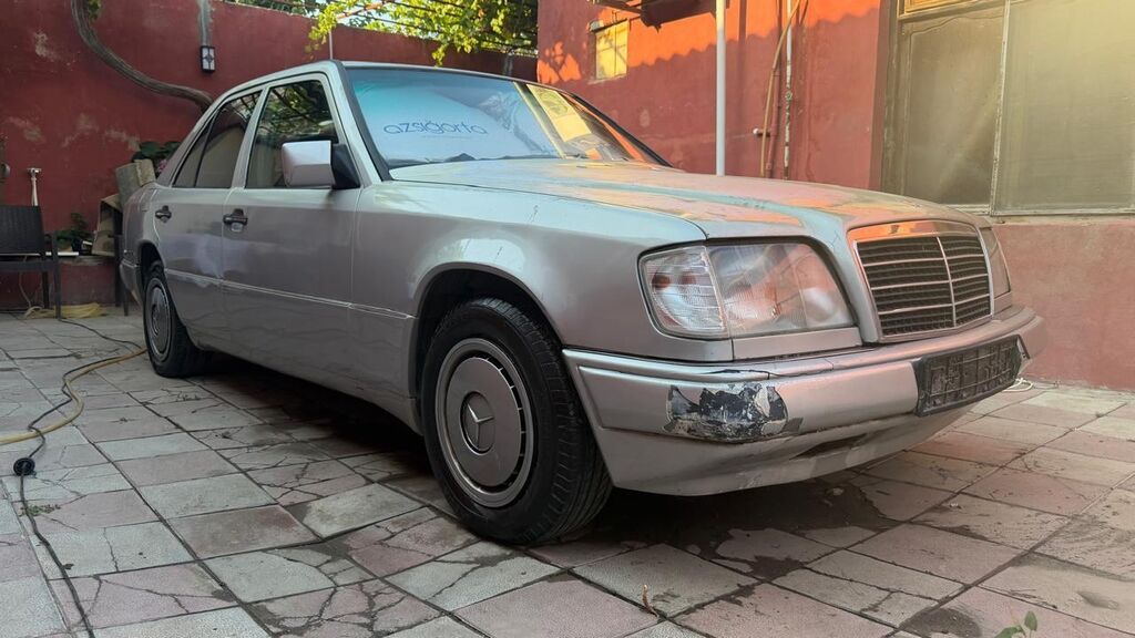 Mercedes-Benz W124: 2.6 l 1989 il Sedan — Avtomobillər, Masazır (3)