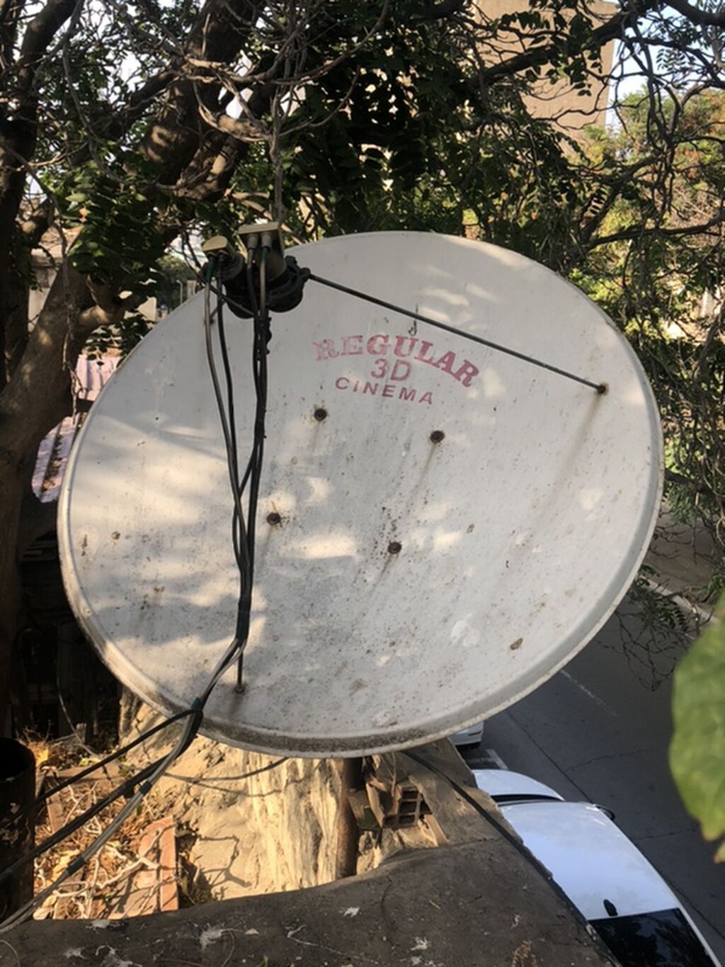 Krosno ve tüner bir yerde köç sebebi ile satılır Ünvan bayıl — Antenalar, Bakı