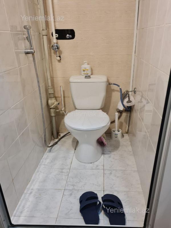 Satılır 3 otaqlı Bina evi menzil (Köhnə tikili), 70 m², Binəqədi rayonu — Mənzil, Bakı (9)