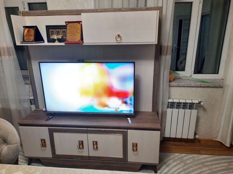 TV stendi və vitrinli divar modulu - Material: MDF/Laminate — Gəncə