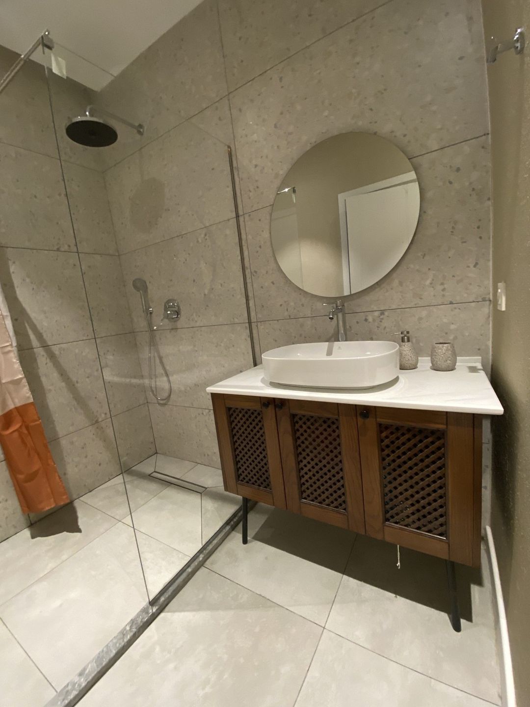 İcarəyə verilir 1 otaqlı yeni tikili 42.2 m² — Mənzil, Bakı (2)
