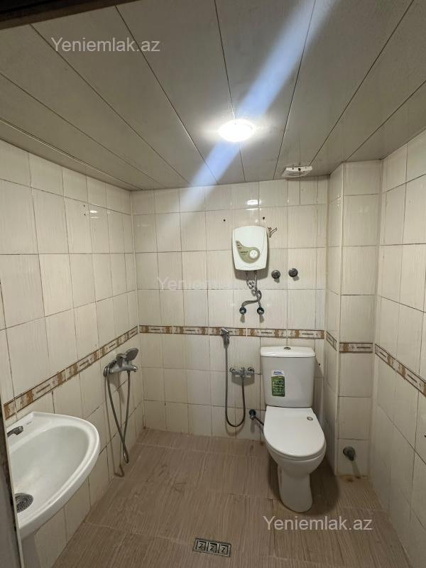 Satılır 1 otaqlı Bina evi menzil (Köhnə tikili), 50 m², Nərimanov rayonu — Mənzil, Bakı (9)