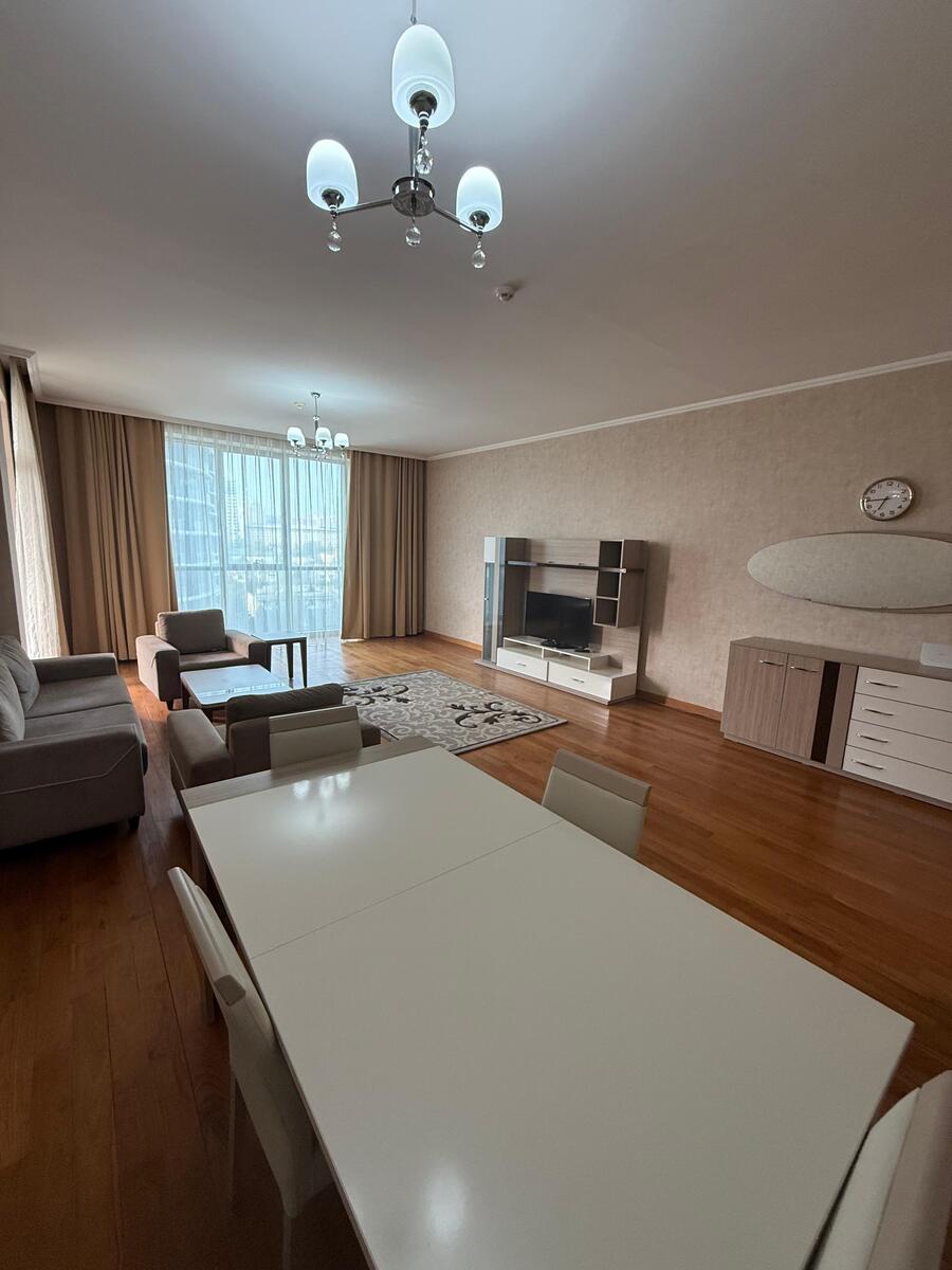 Satılır 3 otaqlı yeni tikili 170 m² — Mənzil, Bakı (6)