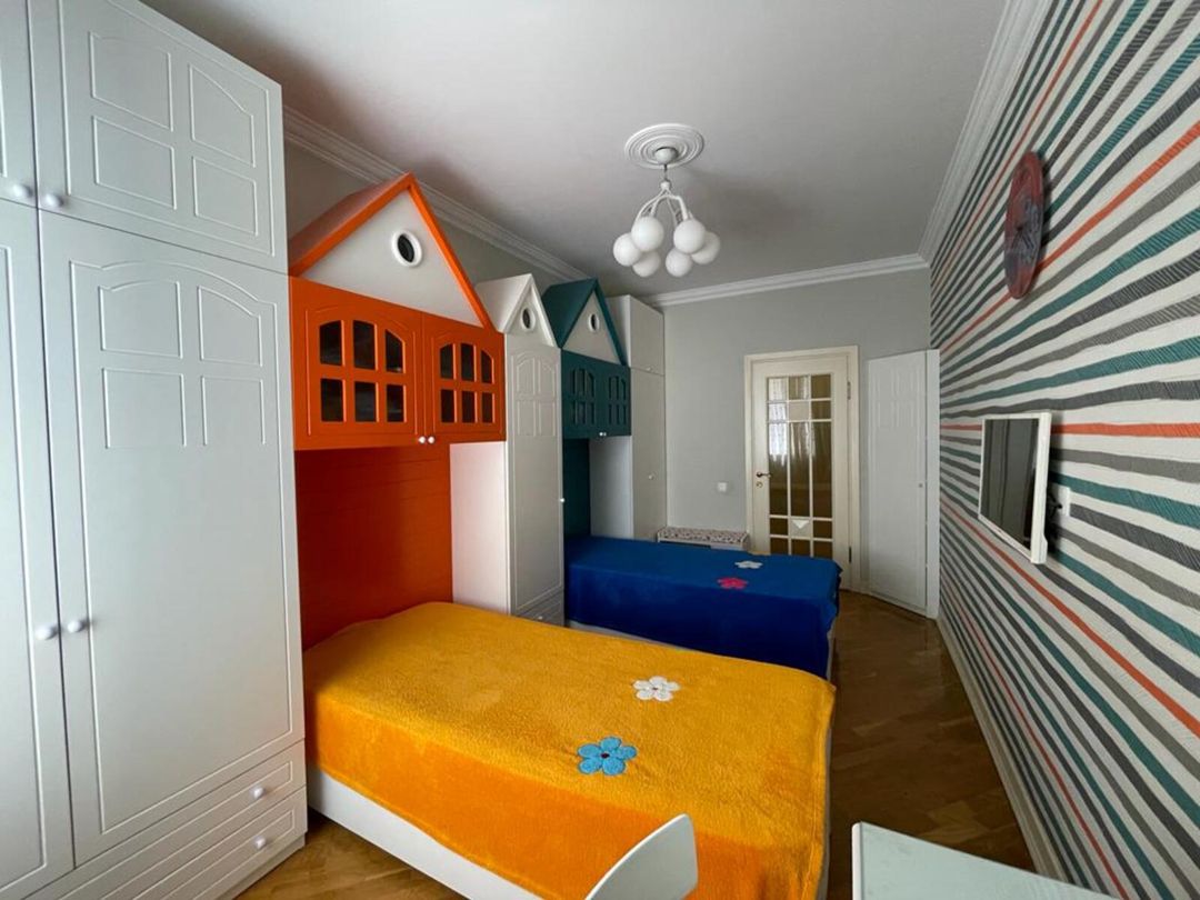İcarəyə verilir 3 otaqlı yeni tikili 140 m² — Mənzil, Bakı (8)