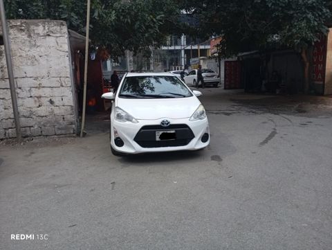 Toyota Aqua, 1.5 L, 0.9 kWh, 2017 il, 290 000 km — Bakı