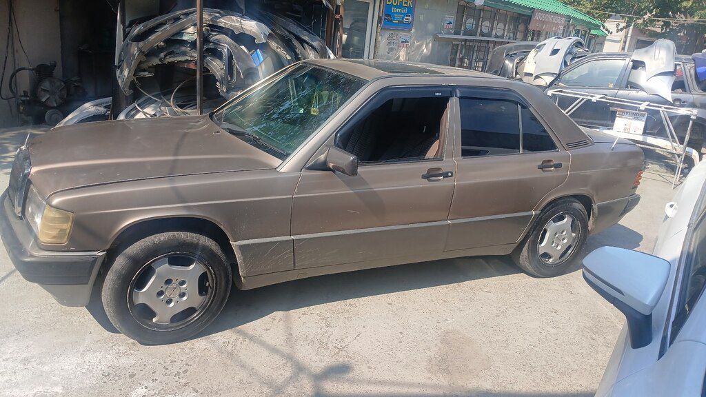 Mercedes 190, 2.0 L, 1991 il, 250 000 km 99-RM-376 — Avtomobillər, Bakı (3)
