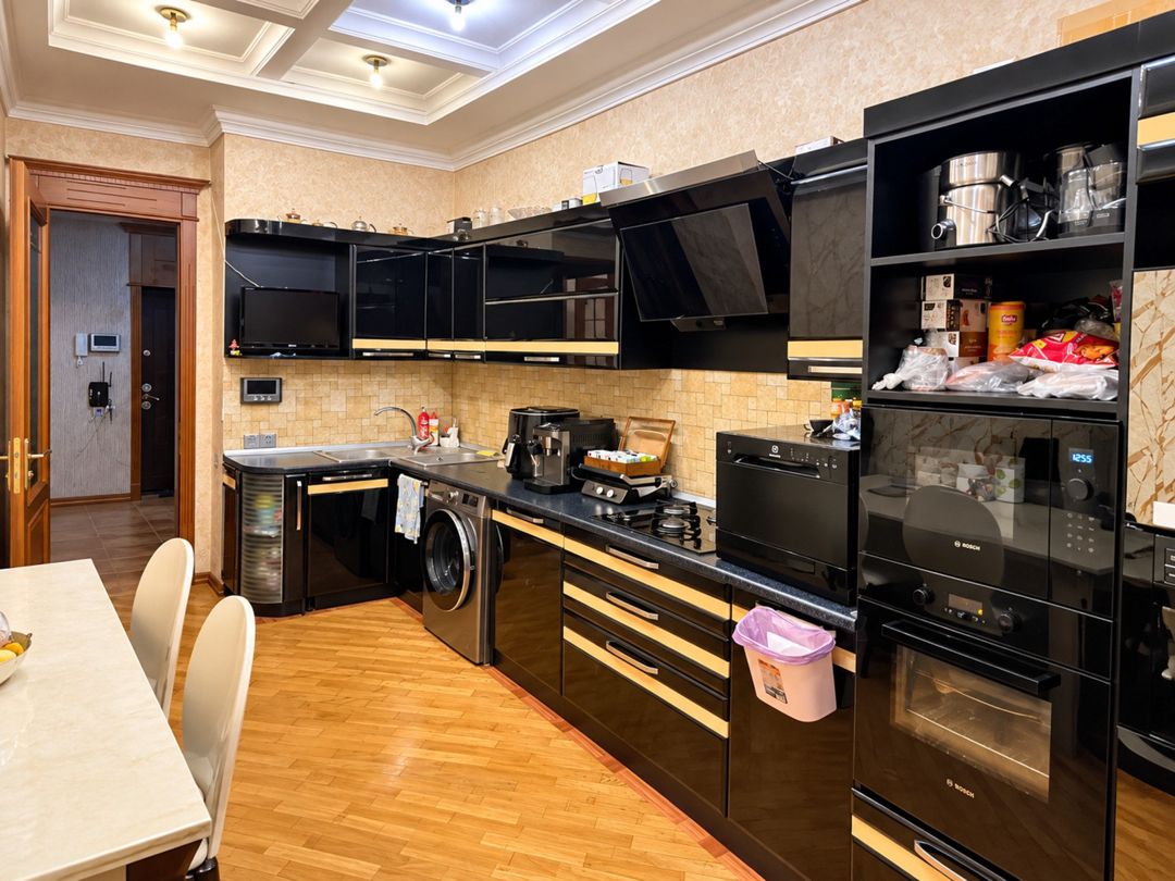Satılır 2 otaqlı yeni tikili 105 m² — Mənzil, Bakı (2)