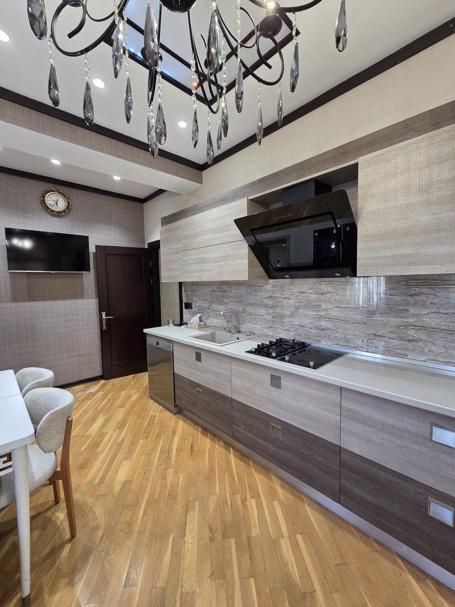 İcarəyə verilir 3 otaqlı yeni tikili 136 m² — Mənzil, Bakı (4)