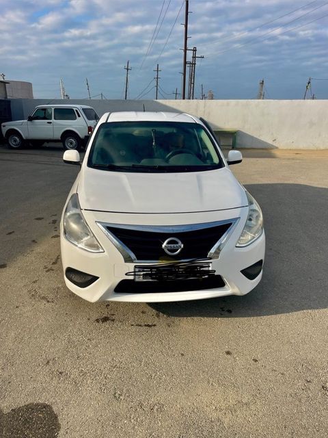 Nissan Sunny, 1.5 L, 2014 il, 214 000 km — Bakı