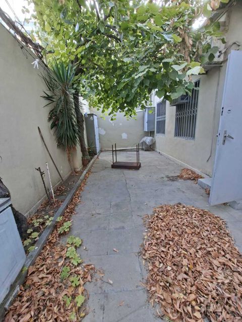 Satılır 3 otaqlı həyət evi/bağ evi 70 m² — Bakı