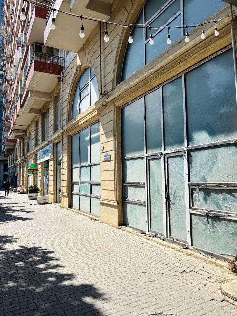 Satılır obyekt 253 m² — Əmlak, Bakı (2)
