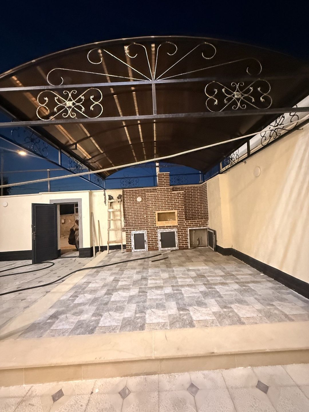 Satılır 5 otaqlı həyət evi/bağ evi 200 m² — Ev, villa, Bakı (8)