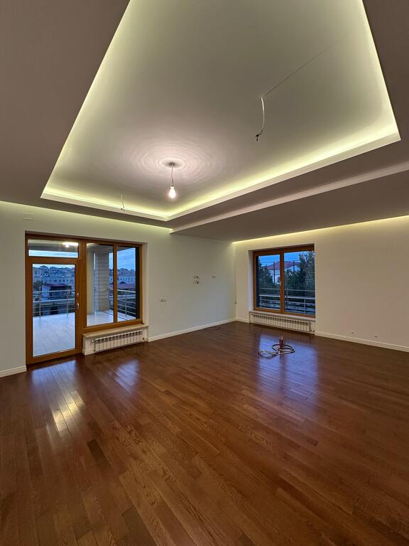 Satılır 8 otaqlı həyət evi/bağ evi 700 m² — Ev, villa, Bakı (6)