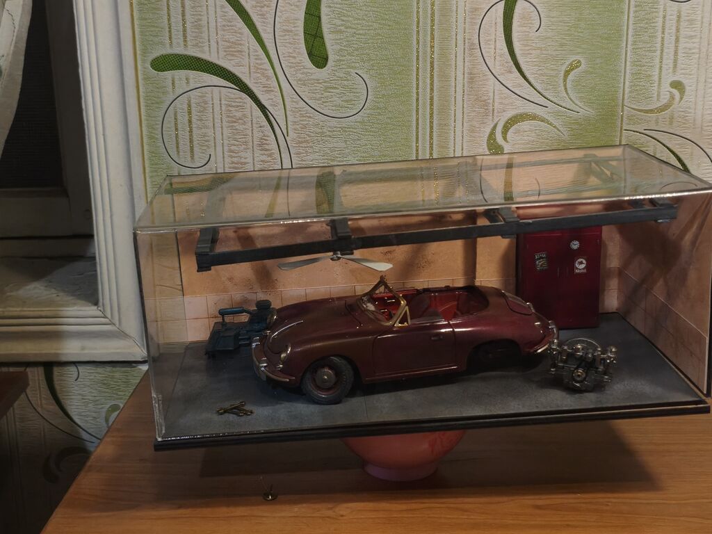 Tamamilə əl işçiliyi ilə hazırlanmış, incə detaylara sahib 1/18 — Modellar, Digah (3)