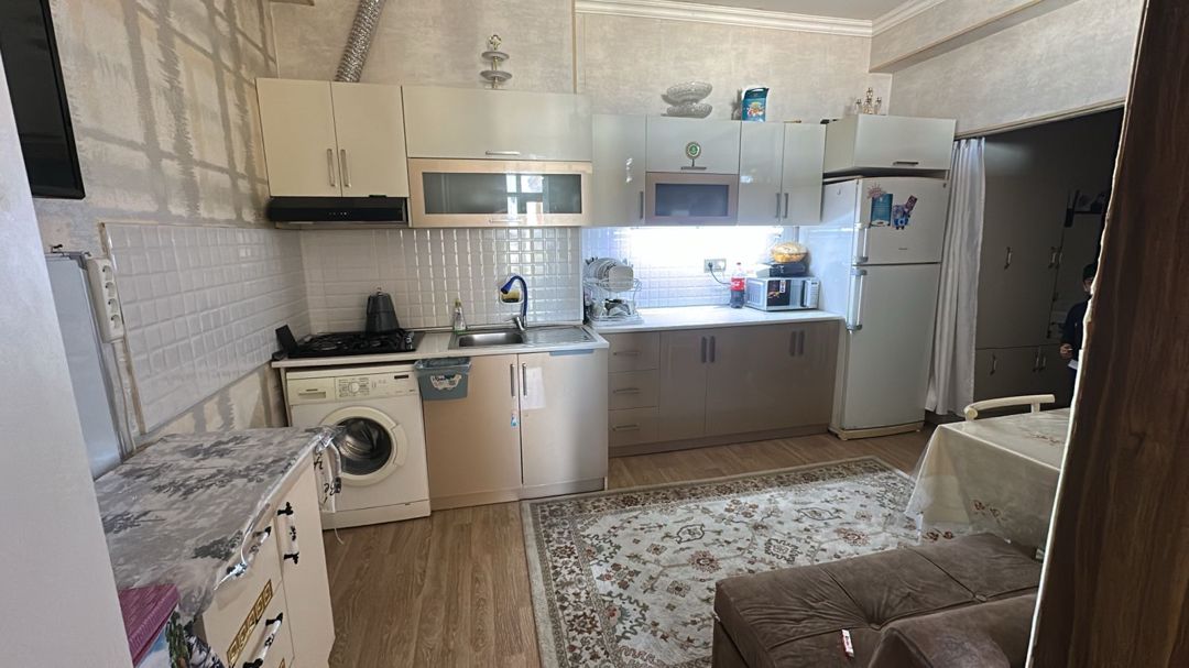 Satılır 1 otaqlı köhnə tikili 40 m² — Mənzil, Bakı (6)