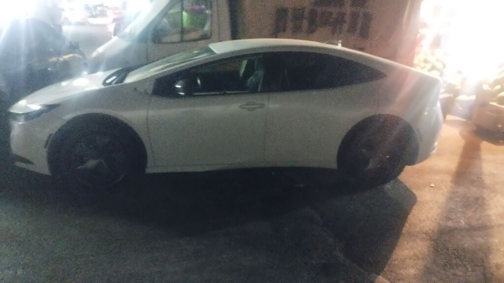 Toyota Prius: 2 l 2024 il Sedan 77-VJ-984 — Avtomobillər, Bakı (3)