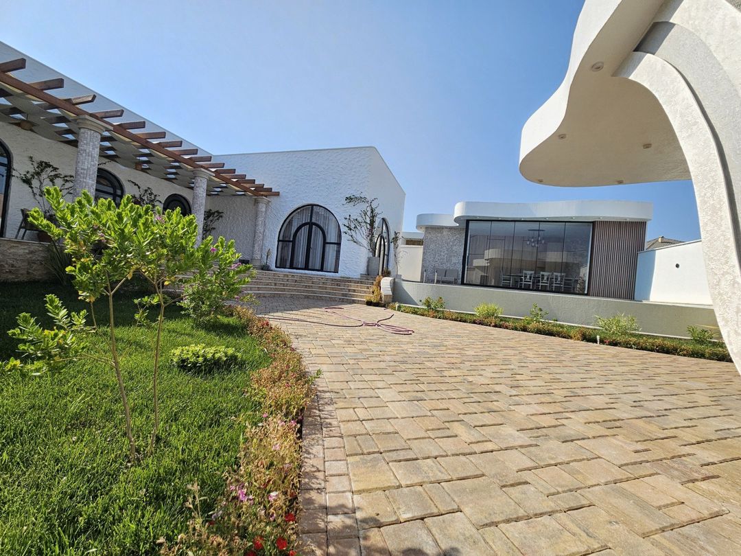 Satılır 4 otaqlı həyət evi/bağ evi 200 m² — Ev, villa, Bakı (11)