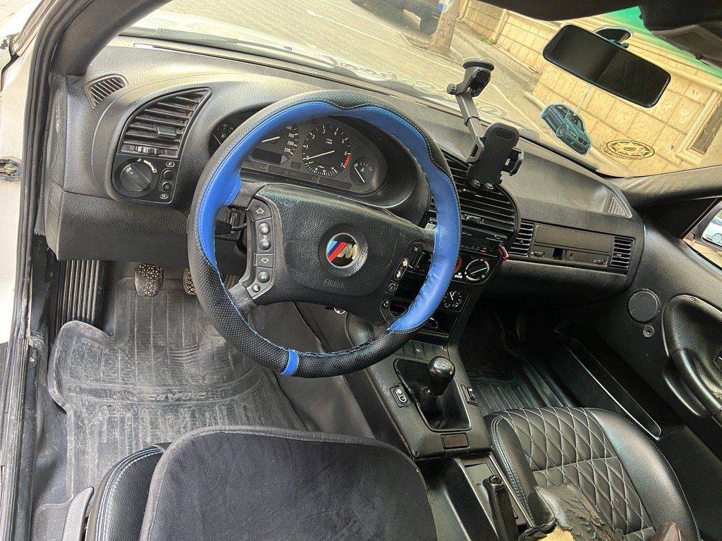 BMW 318, 1.8 L, 1993 il, 548 424 km — Avtomobillər, Bakı (11)