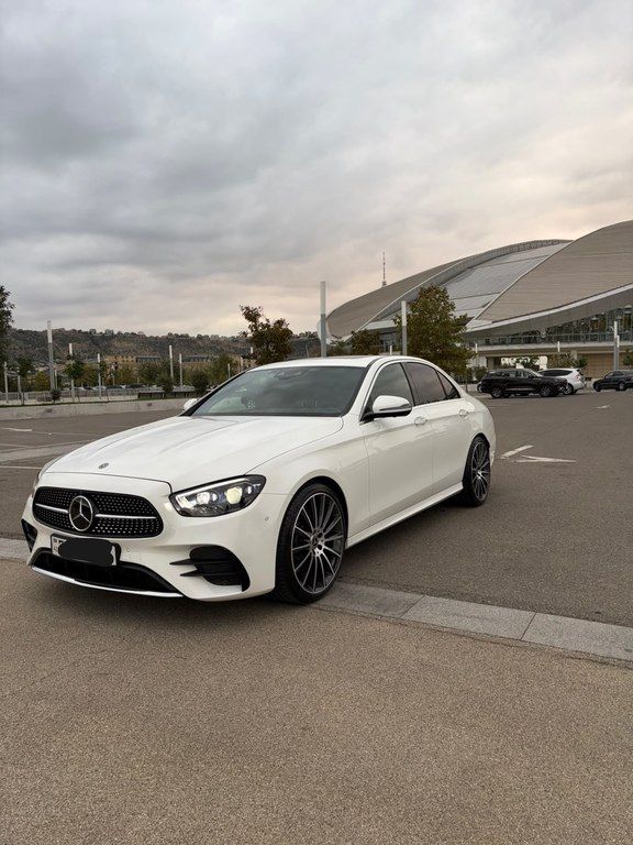 Mercedes E 220 d 4MATIC, 2.0 L, 2020 il, 118 000 km — Avtomobillər, Bakı (4)