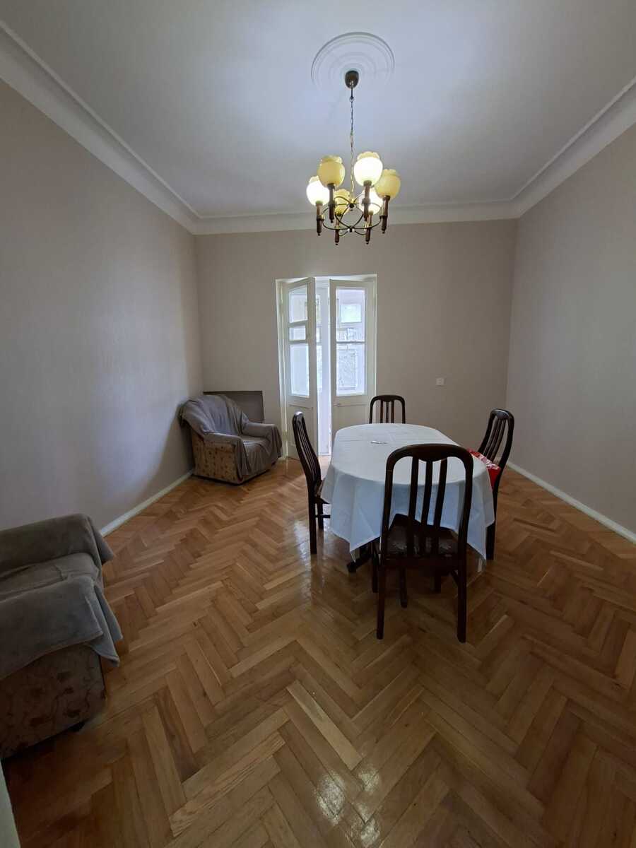 İcarəyə verilir 2 otaqlı köhnə tikili 50 m² — Mənzil, Bakı