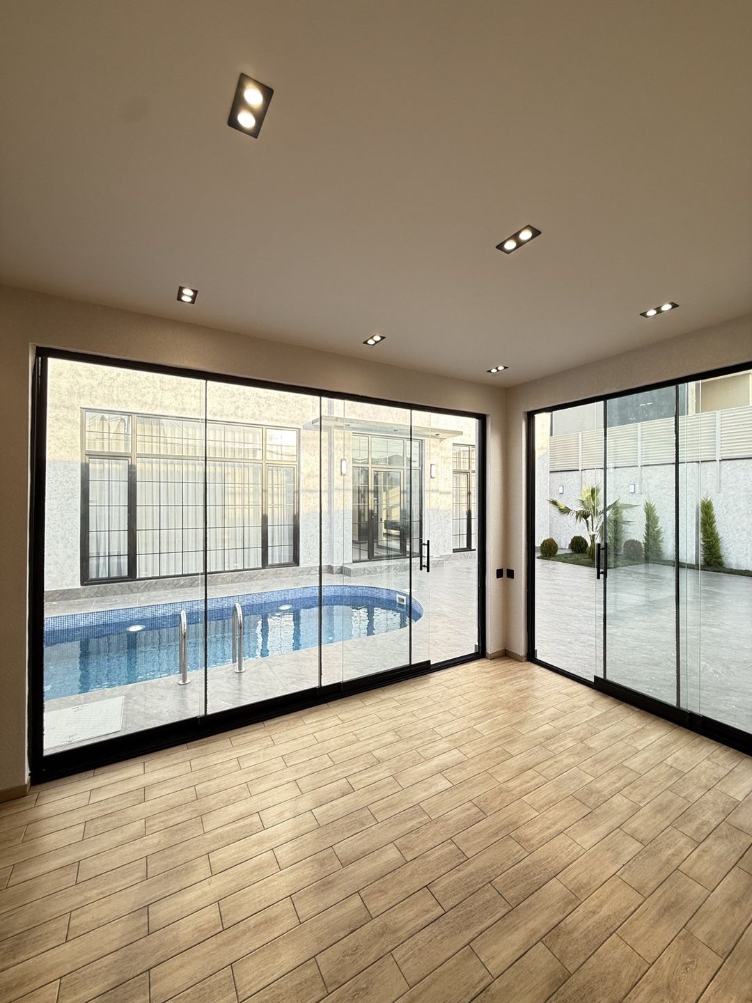 Satılır 4 otaqlı həyət evi/bağ evi 160 m² — Ev, villa, Bakı (9)