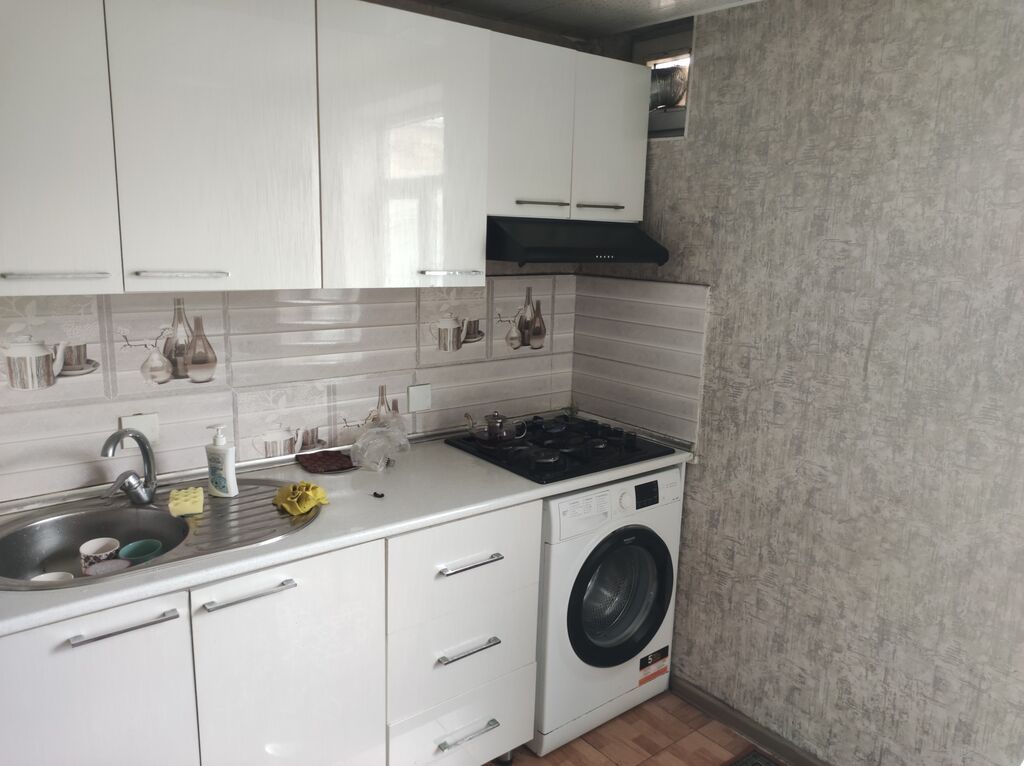 Xocəsən metrosuna yaxın yerləşən iki mərtəbəli həyət evi. Ev 2 — Ev, villa, Masazır (9)