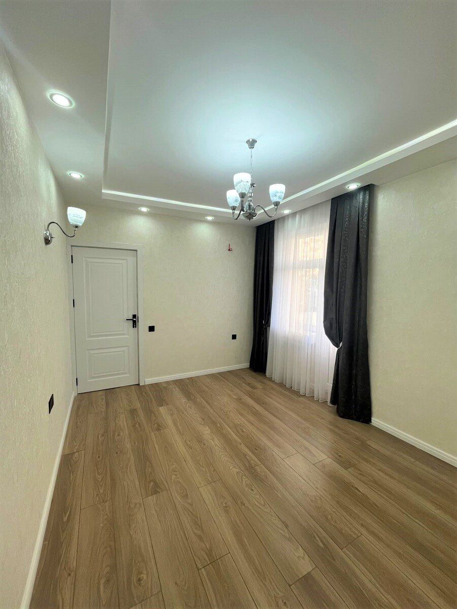 Satılır 2 otaqlı köhnə tikili 60 m² — Mənzil, Bakı (7)