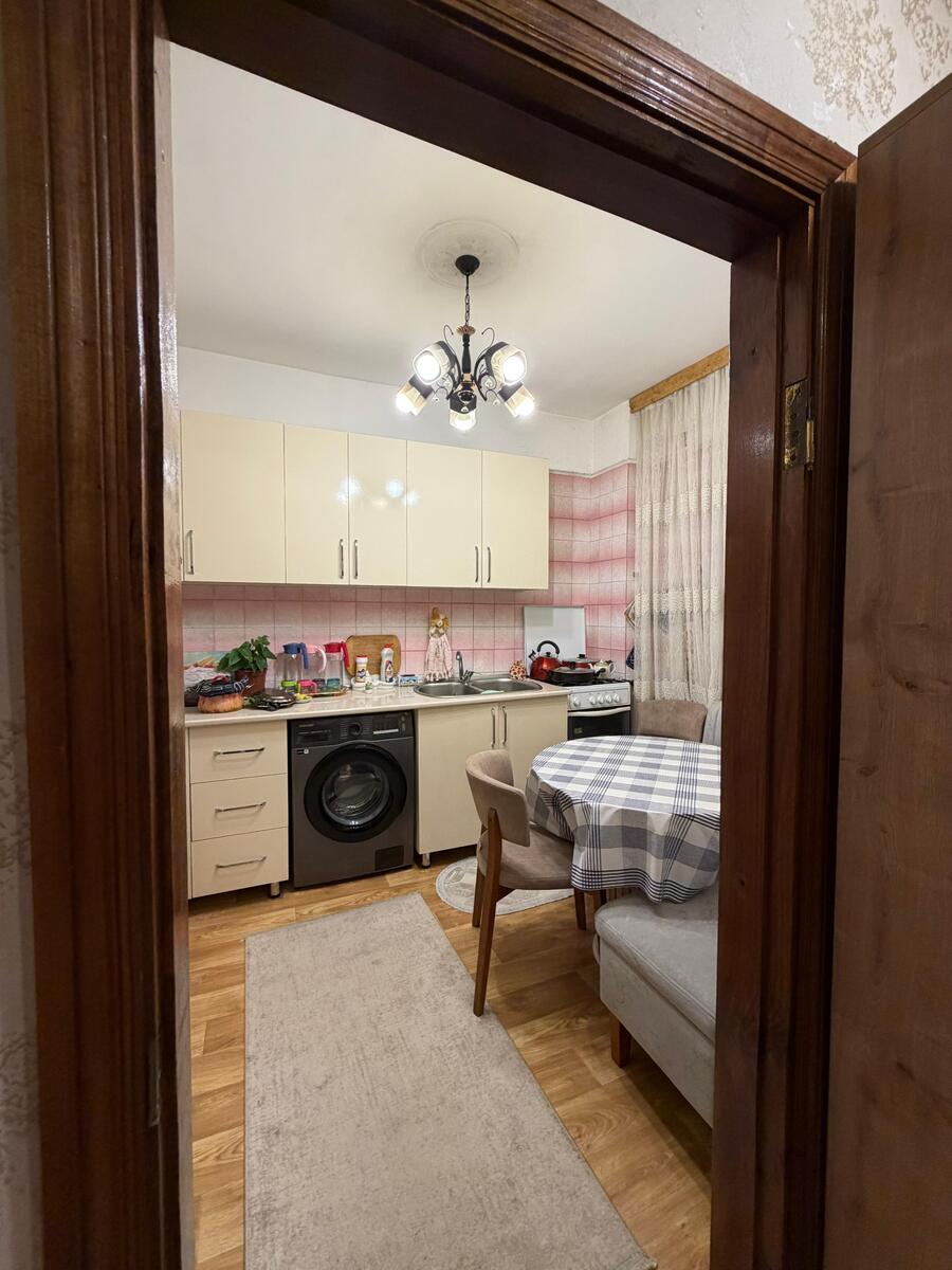 Satılır 2 otaqlı köhnə tikili 70 m² — Mənzil, Bakı (3)