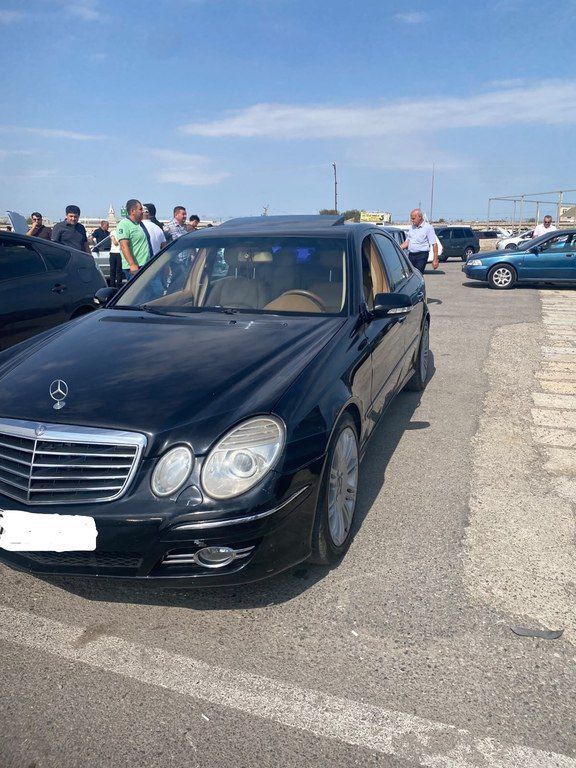 Mercedes E 350, 3.5 L, 2007 il, 292 000 km — Avtomobillər, Bakı (3)