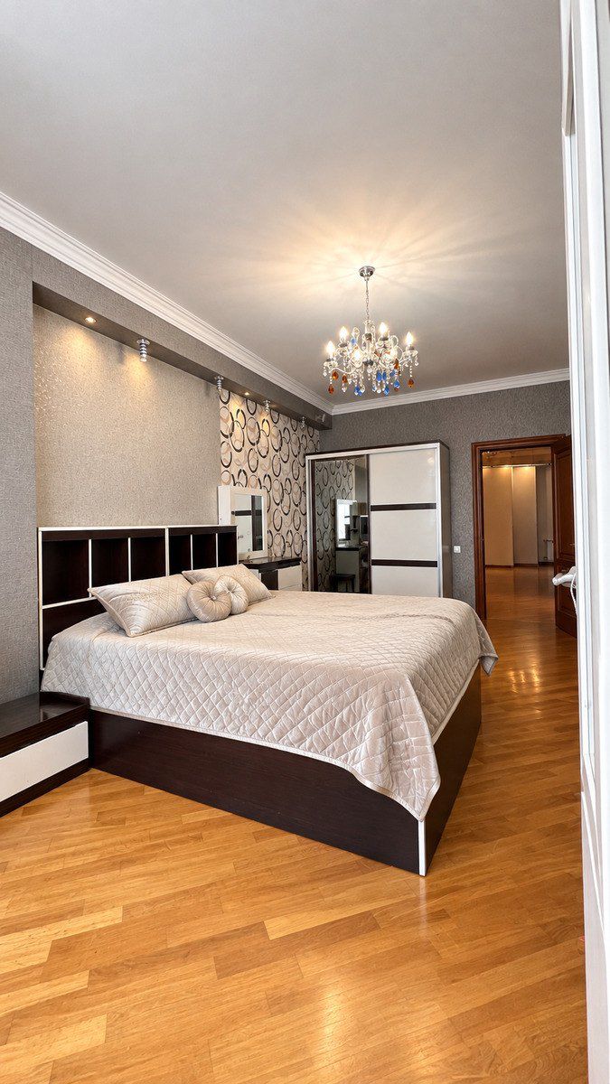 Satılır 4 otaqlı yeni tikili 210 m² — Mənzil, Bakı (5)