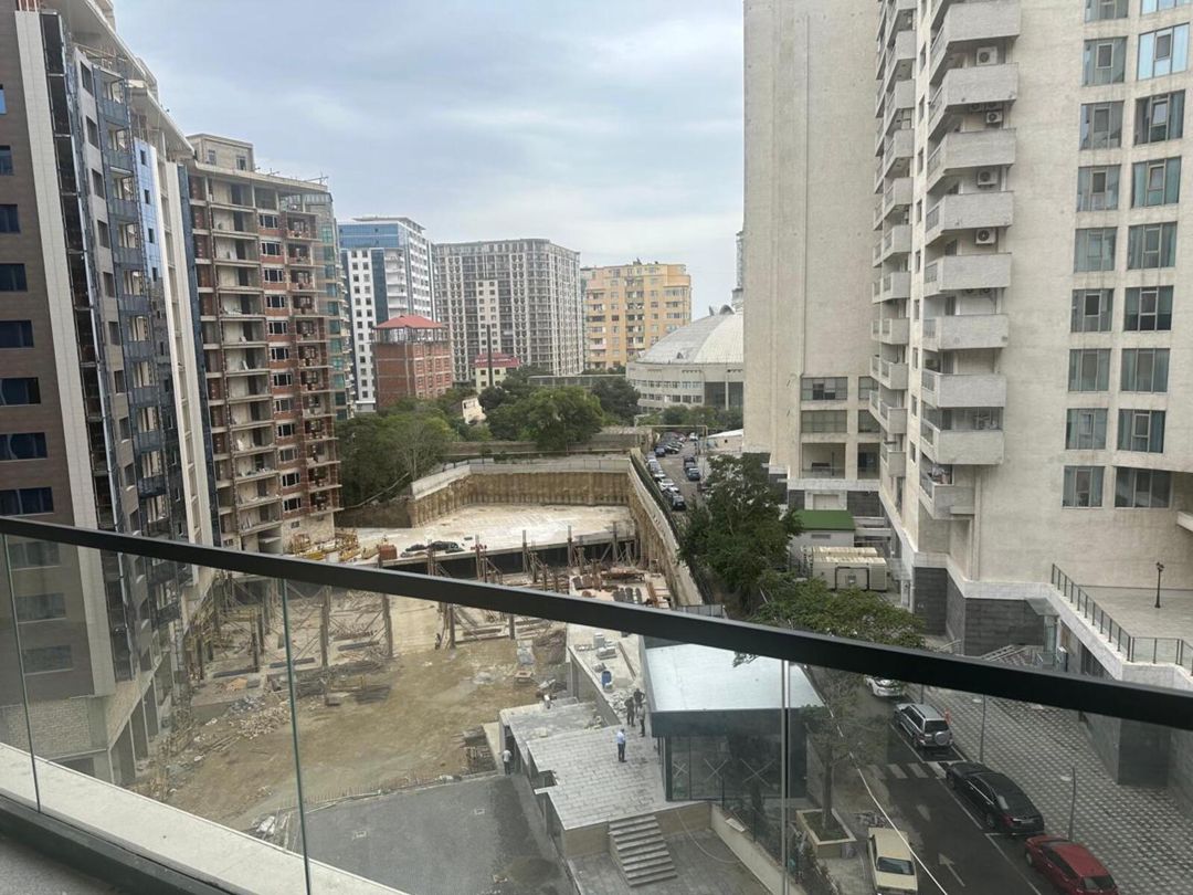 Satılır 2 otaqlı yeni tikili 108 m² — Mənzil, Bakı (2)