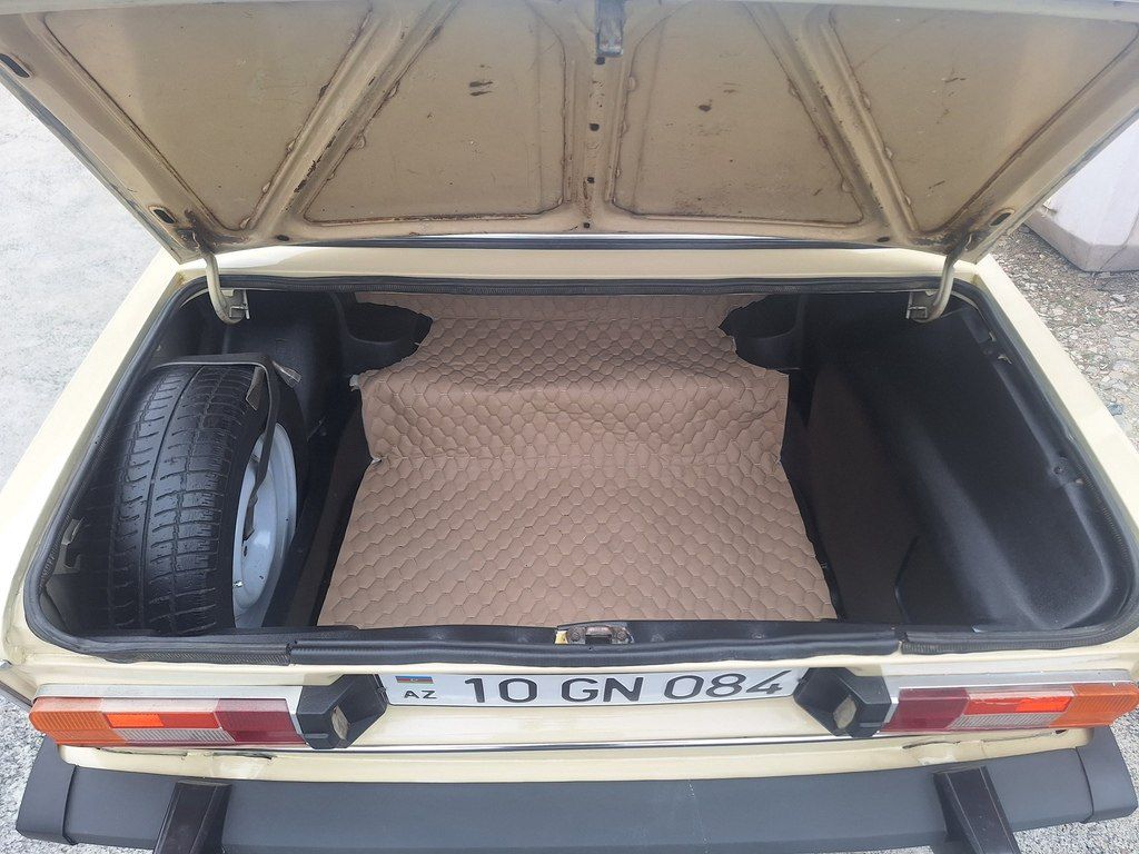 Lada (VAZ) 2106, 1.5 L, 1985 il, 155 000 km 10-GN-084 — Avtomobillər, Şamaxı (6)