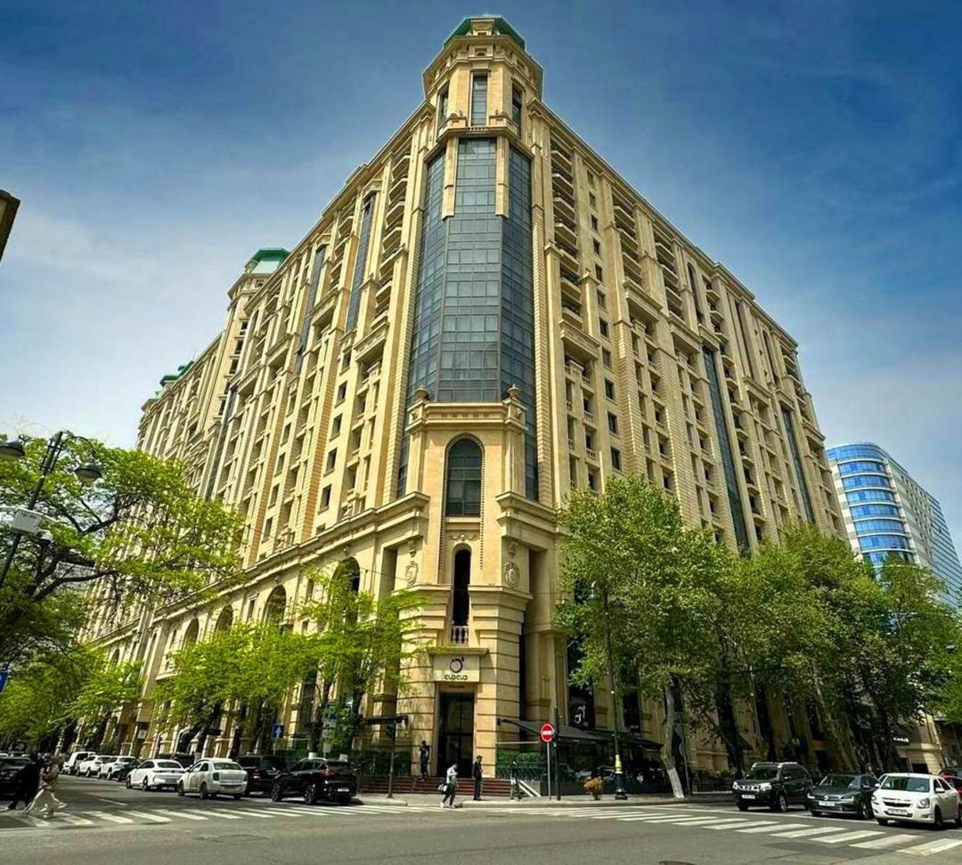 Satılır 6 otaqlı yeni tikili 423 m² — Mənzil, Bakı