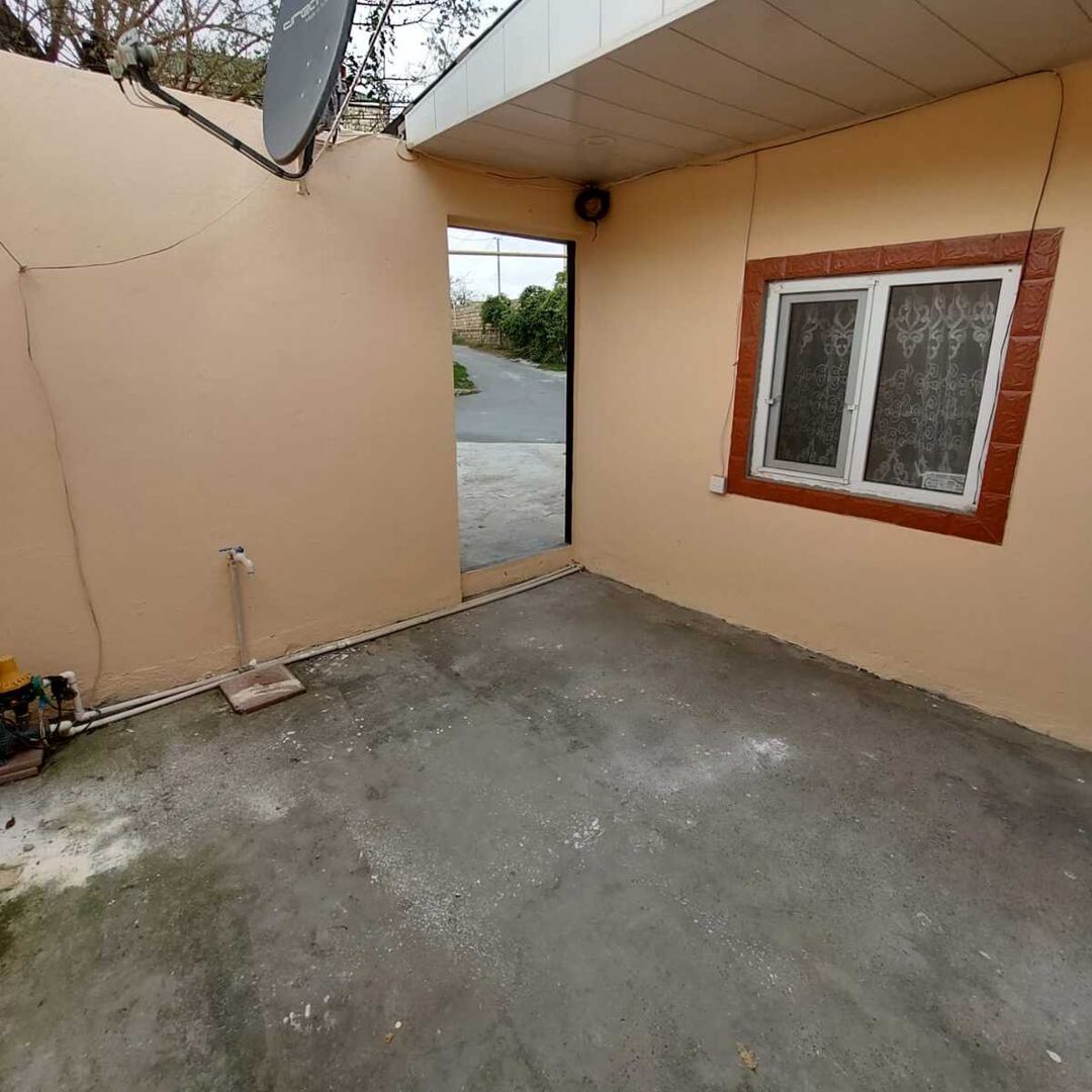 Satılır 2 otaqlı həyət evi/bağ evi 45 m² — Ev, villa, Bakı (2)