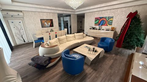 Satılır 3 otaqlı yeni tikili 160 m² — 550 000 ₼ · Bakı · Mənzil Satılır 3 otaqlı yeni tikili 160 m² — Bakı
