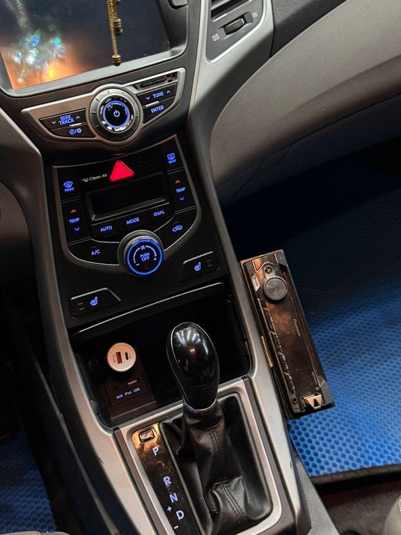Hyundai Elantra, 1.8 L, 2014 il, 225 308 km — Avtomobillər, Bakı (8)