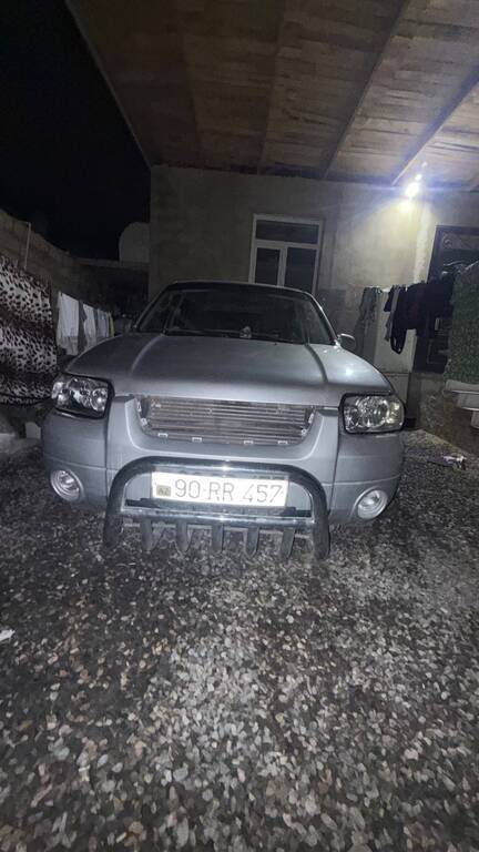 Ford Escape, 3.0 L, 2005 il, 400 000 km 90-RR-457 — Avtomobillər, Bakı (2)