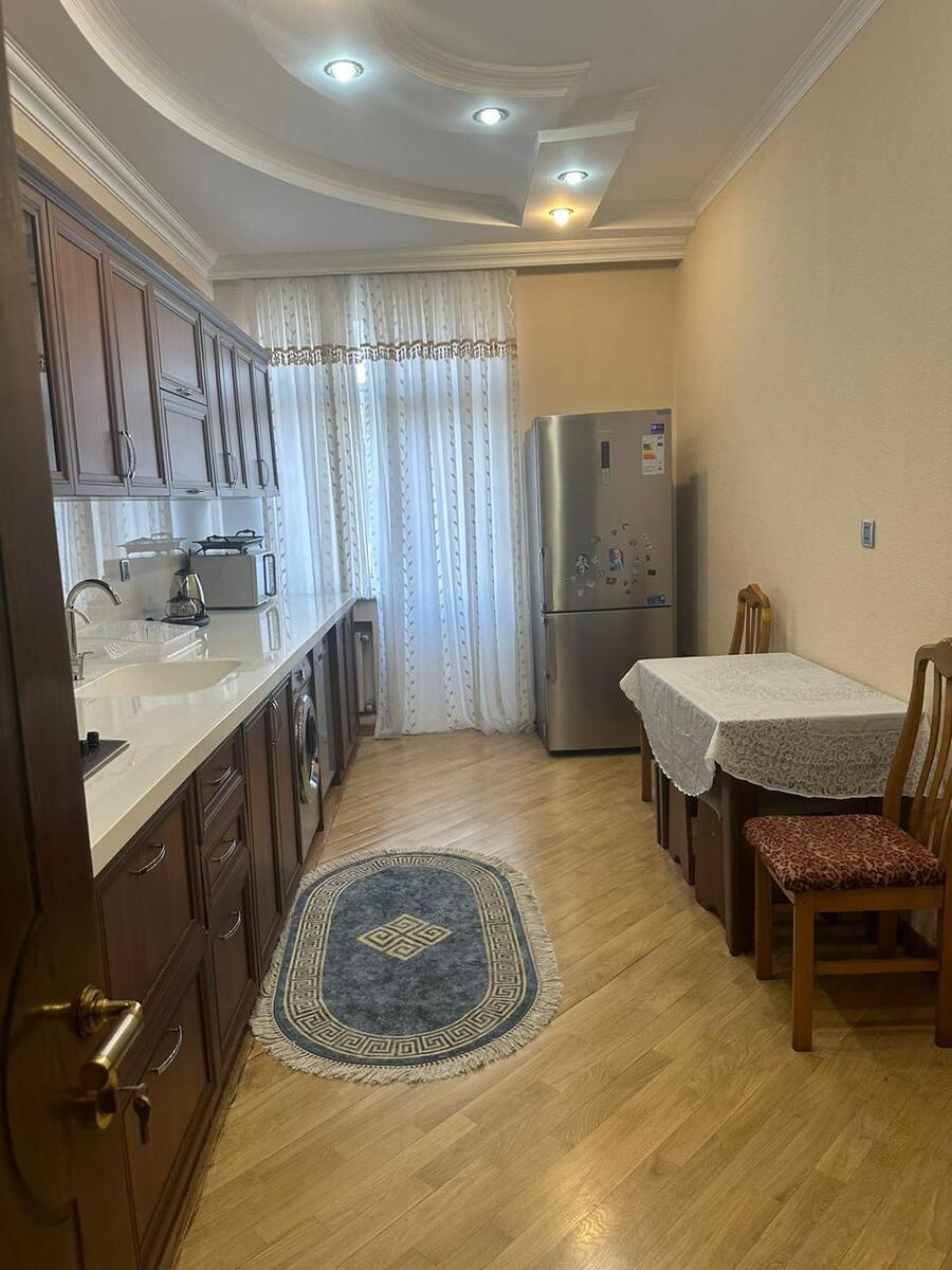 Satılır 4 otaqlı yeni tikili 170 m² — Mənzil, Bakı (7)