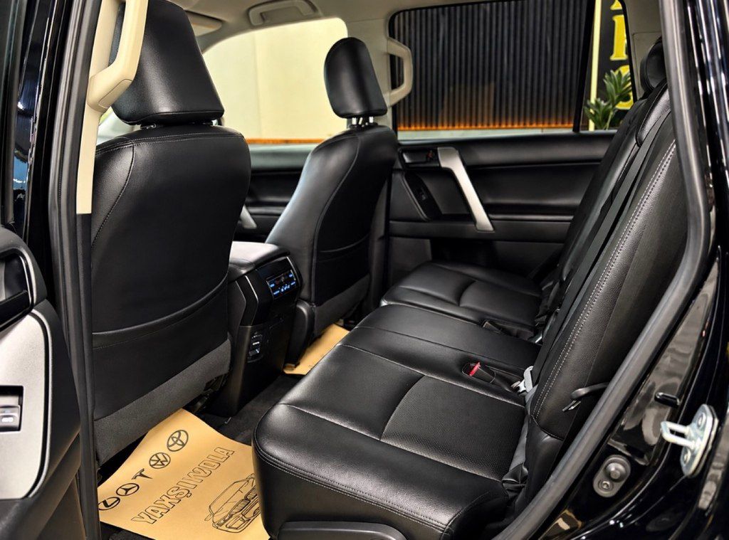 Toyota Land Cruiser Prado, 2.7 L, 2020 il, 107 000 km — Avtomobillər, Bakı (6)