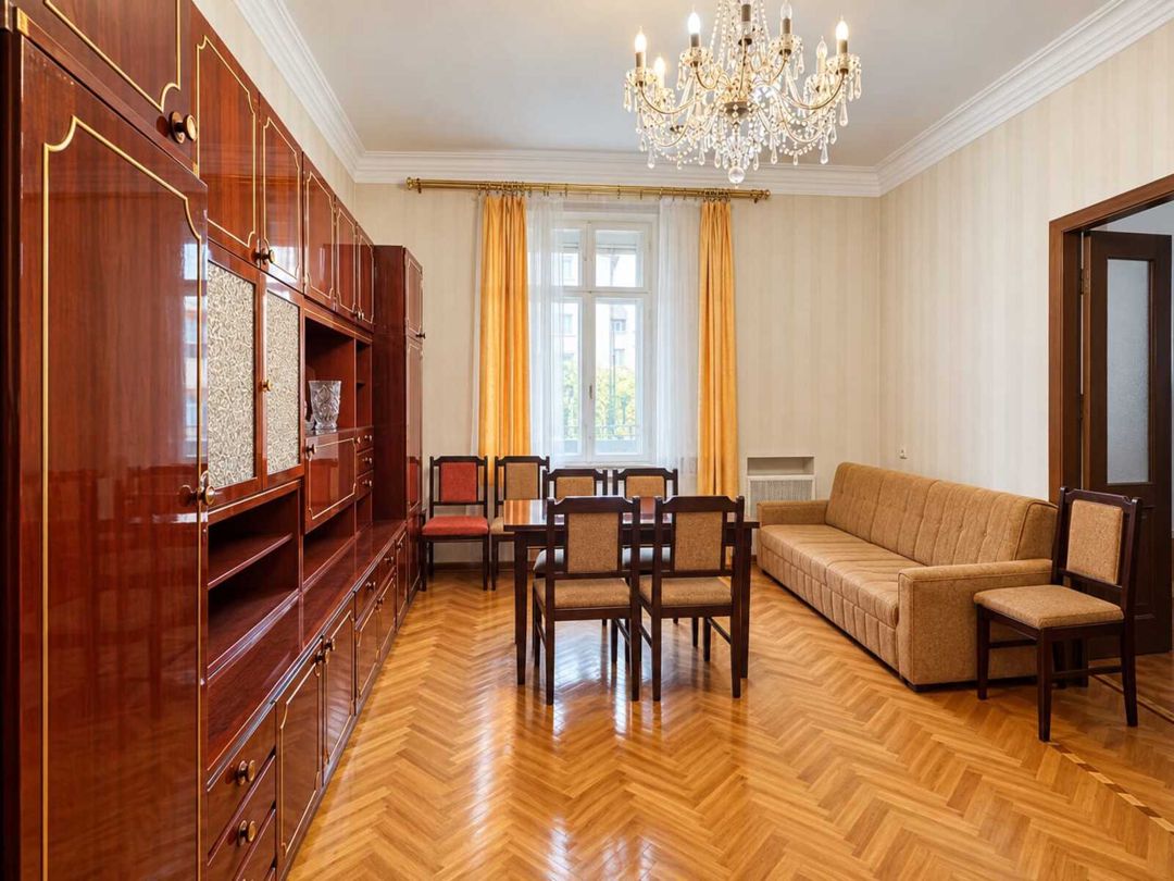 Satılır 4 otaqlı köhnə tikili 100 m² — Mənzil, Bakı (3)