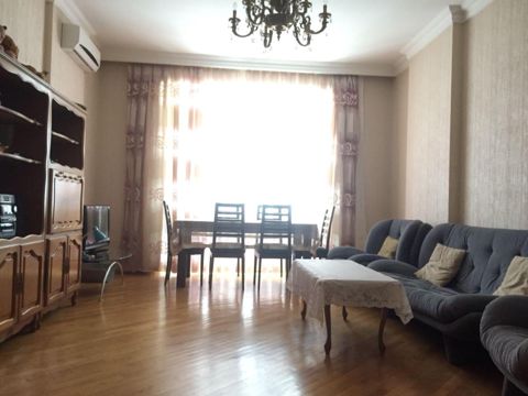 Satılır 3 otaqlı yeni tikili 120 m² — Bakı