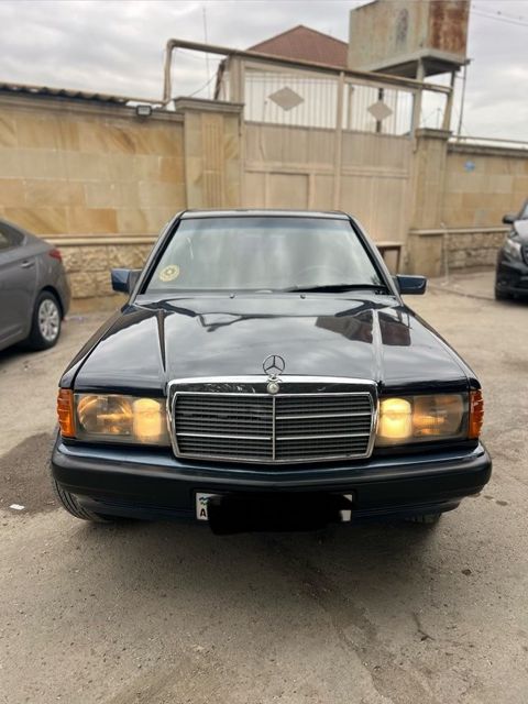 Mercedes 190, 2.0 L, 1989 il, 339 898 km — Bakı