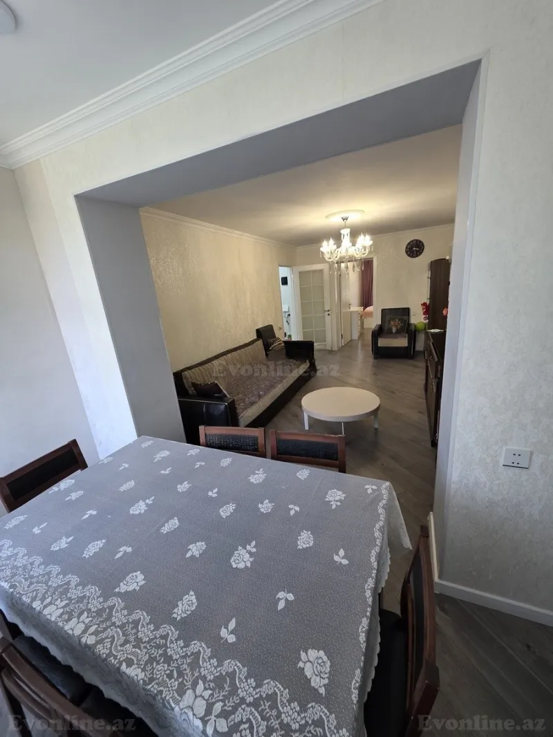 Satılır 3 otaqlı Mənzil Köhnə tikili 75 m² Bakı, Nizami r., Neftçilər m., 8-ci kilometr — Mənzil, Bakı (2)