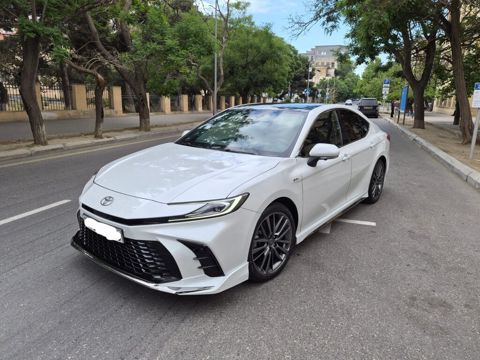 Toyota Camry, 2.0 L, 1 kWh, 2024 il, 29 000 km — Bakı